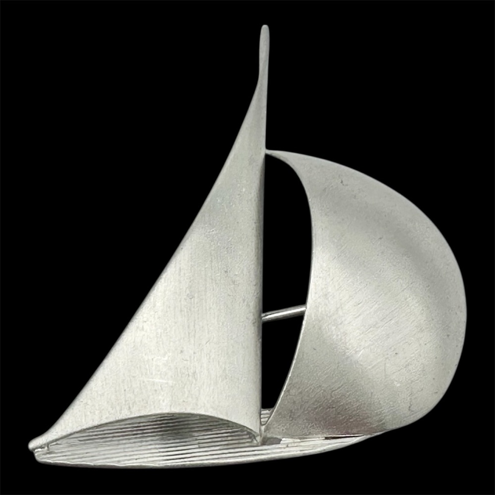 Beau Sterling Silver Vintage Sailboat Brooch Lapel Pin